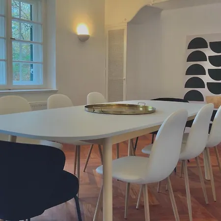 Edle Altbauwohnung Trifft Oberbayrisches Bergidyll * Байришцелль