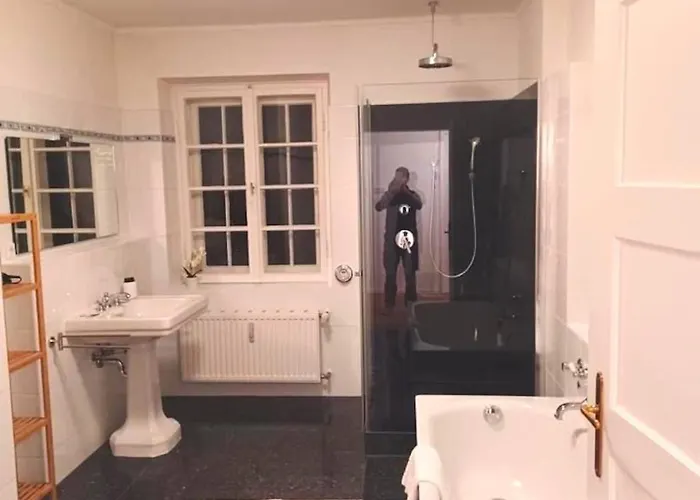 Edle Altbauwohnung Trifft Oberbayrisches Bergidyll באיירישצל
