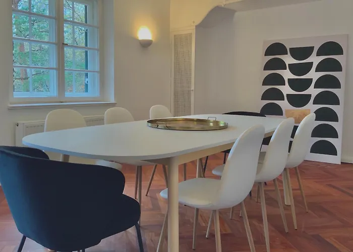 דירה Edle Altbauwohnung Trifft Oberbayrisches Bergidyll